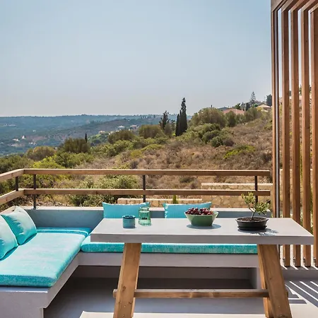 Harmony Aparthotel 4*