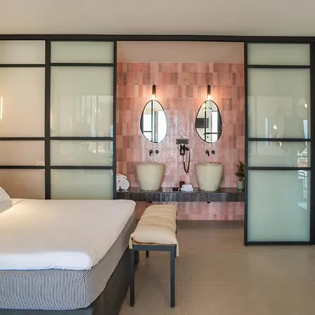 Harmony Apart-hotel *