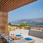 Harmony アパートホテル 4*