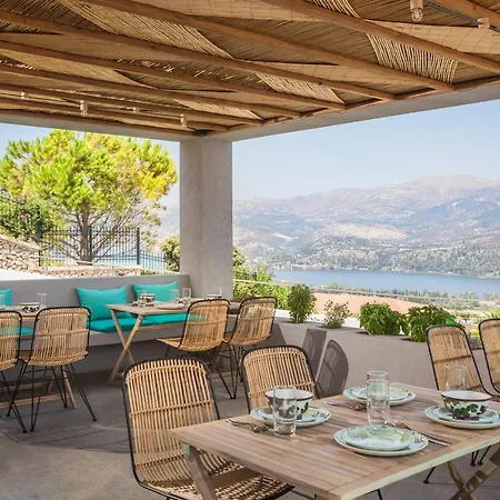 Harmony Aparthotel 4*