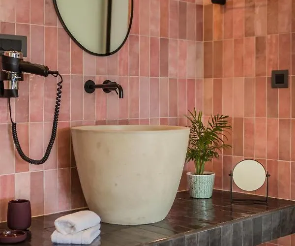 Aparthotel Harmony 4*