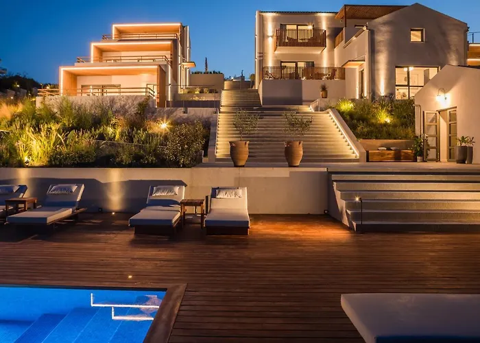 Harmony Aparthotel 4*