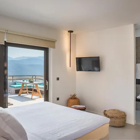 Harmony Aparthotel 4*