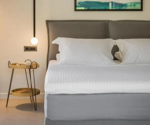 Harmony 4* Khelmáta